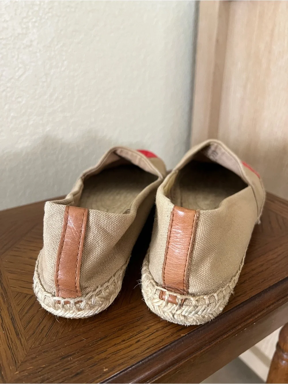 Tory Burch Canvas Espadrilles in Beige with Coral Toe
